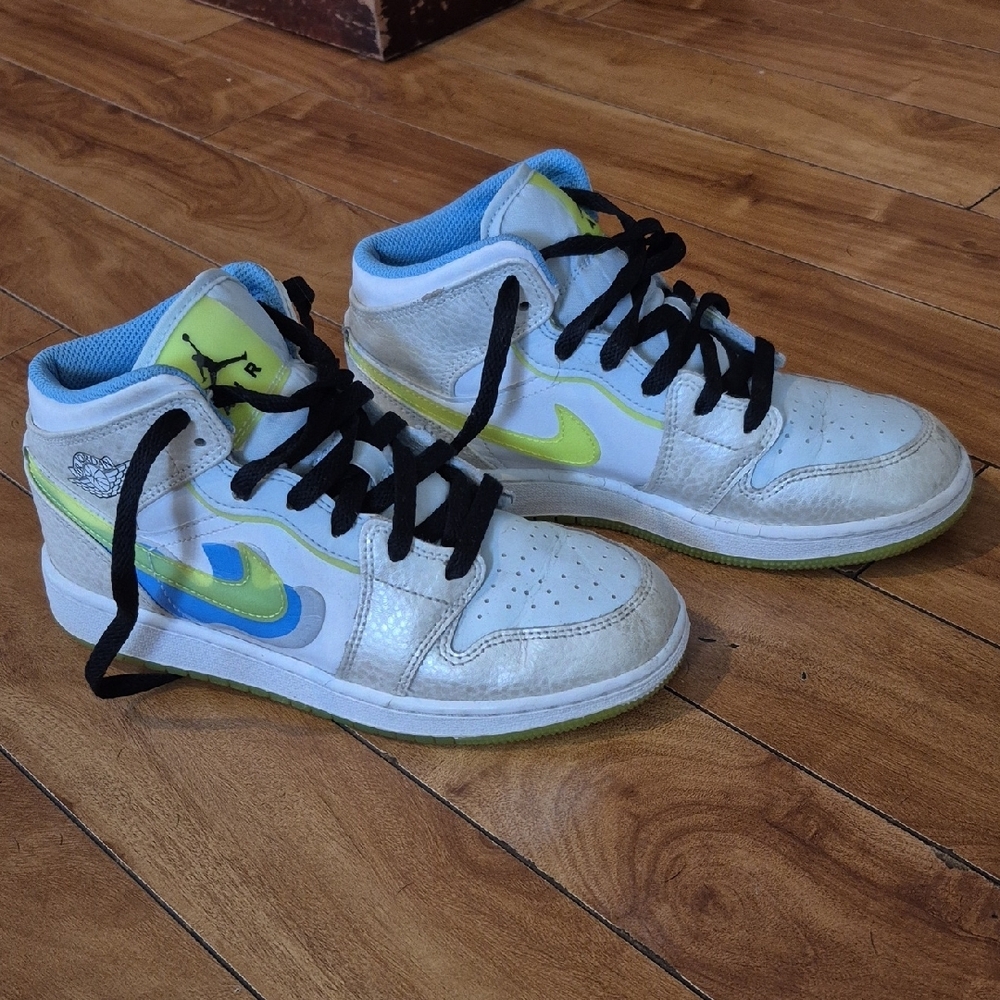 Nike White and Blue High-Top Sneakers